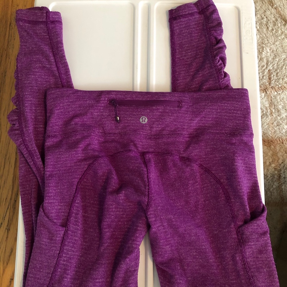 Lululemon tights